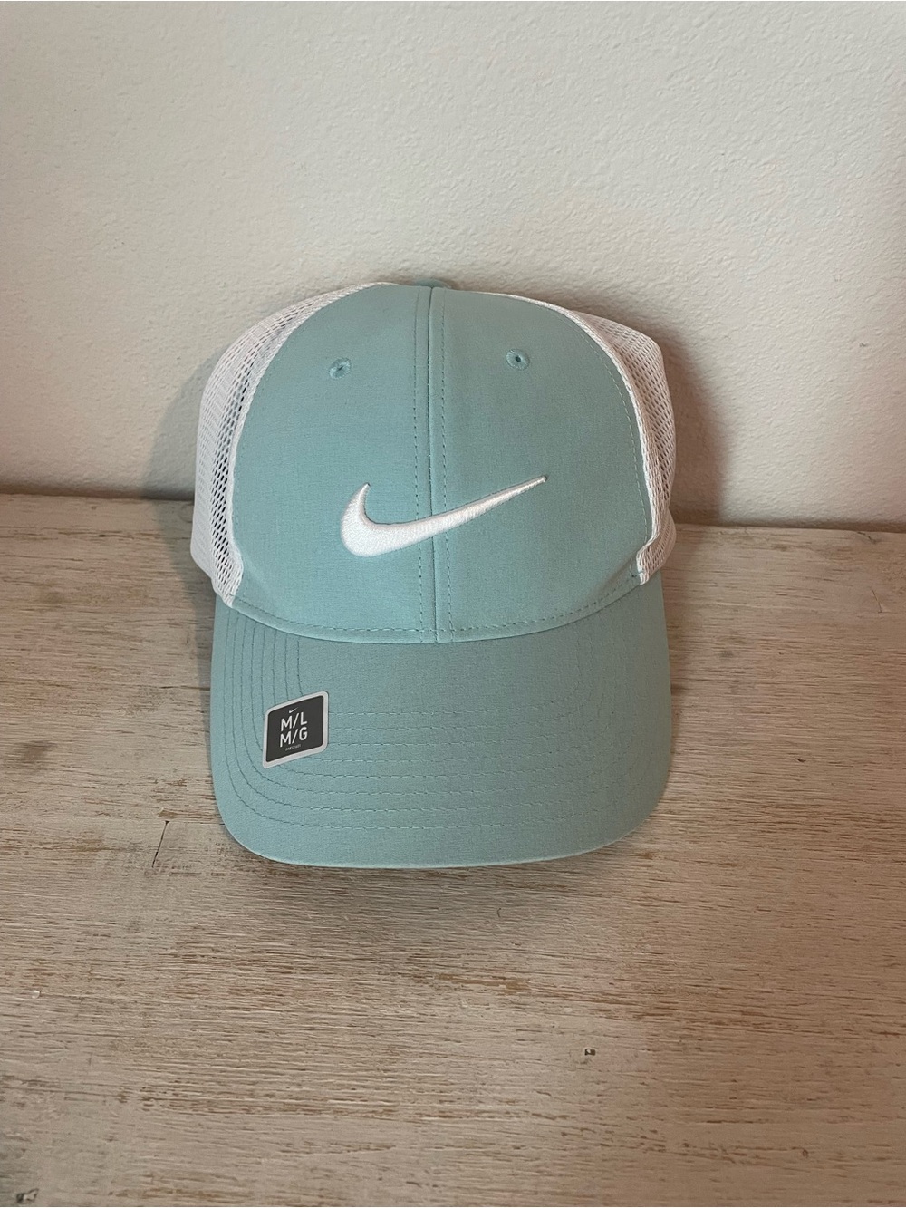 Nike Golf Dri-Fit Stay Cool Baseball Hat - Size M/L